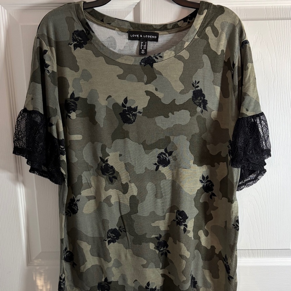 Camo Knit Top with Black Lace 1X